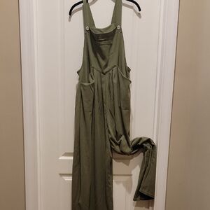 Halara XL Olive Green Women's Jumpsuit